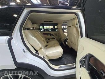 2024 Land Rover Range Rover SE LWB w/7-Passenger Seating - miniatura 17
