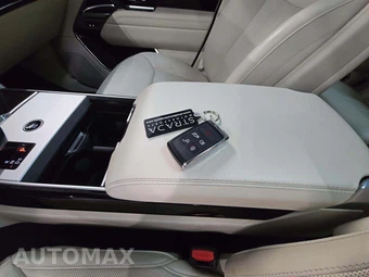2024 Land Rover Range Rover SE LWB w/7-Passenger Seating - miniatura 8