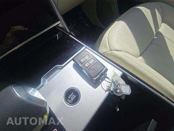 2024 Land Rover Range Rover SE – miniatura 9