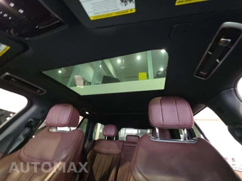 2024 Land Rover Range Rover SE – miniatura 11