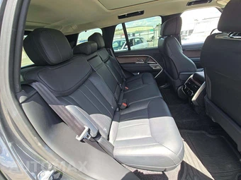 2024 Land Rover Range Rover SE – miniatura 16