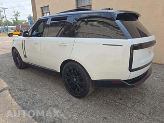 2024 Land Rover Range Rover SE – miniatura 2