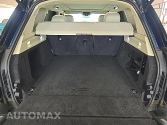 2024 Land Rover Range Rover SE - miniatura 13