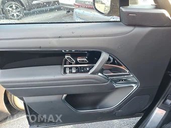 2024 Land Rover Range Rover SE – miniatura 9