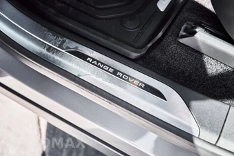 2024 Land Rover Range Rover SE - miniatura 31
