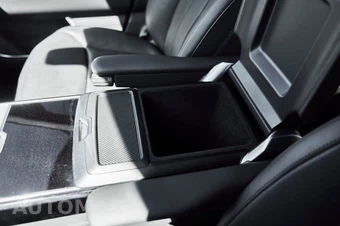 2024 Land Rover Range Rover SE - miniatura 58