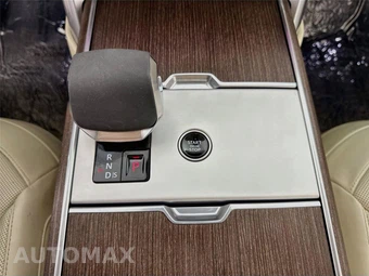 2024 Land Rover Range Rover SE - miniatura 19
