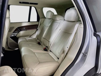 2024 Land Rover Range Rover SE - miniatura 23