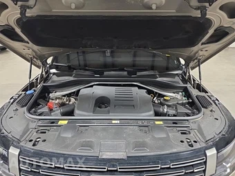 2024 Land Rover Range Rover SE – miniatura 19