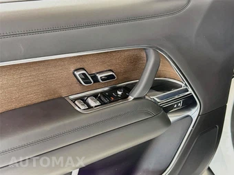 2024 Land Rover Range Rover SE - miniatura 13