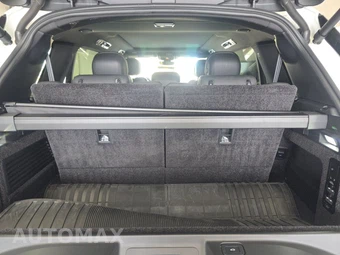 2024 Land Rover Range Rover SE – miniatura 17