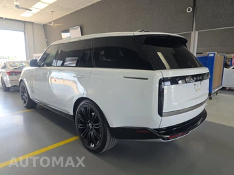 2024 Land Rover Range Rover SE – miniatura 6