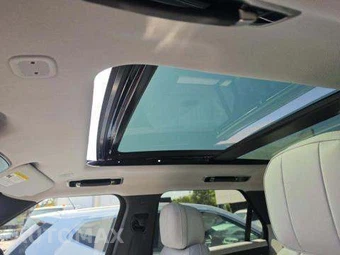 2024 Land Rover Range Rover Sport SE - miniatura 11