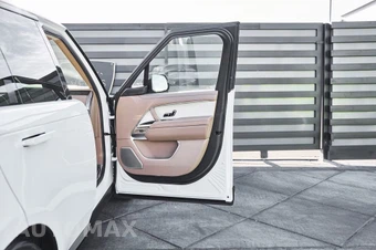 2024 Land Rover Range Rover SV - miniatura 21