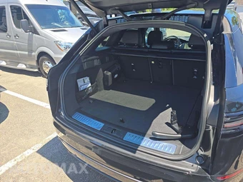 2024 Land Rover Range Rover Velar Dynamic SE – miniatura 14