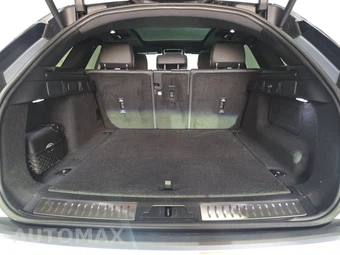 2024 Land Rover Range Rover Velar Dynamic SE - miniatura 16