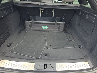 2024 Land Rover Range Rover Velar Dynamic SE – miniatura 16