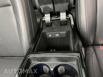 2024 Land Rover Range Rover Velar S - miniatura 16