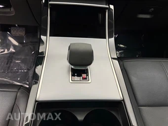 2024 Land Rover Range Rover Velar S - miniatura 23