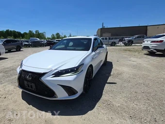 2024 Lexus ES 300h