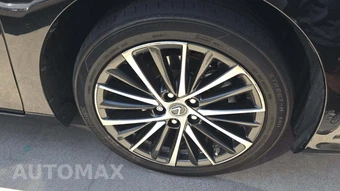 2024 Lexus ES 300h - miniatura 31