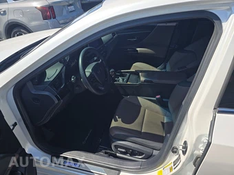 2024 Lexus ES 300h – miniatura 7