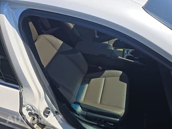 2024 Lexus ES 300h – miniatura 8