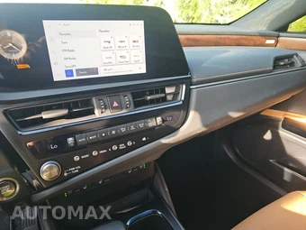 2024 Lexus ES 350 – miniatura 11
