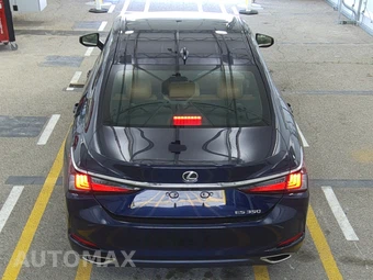 2024 Lexus ES 350 – miniatura 5