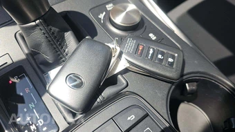 2024 Lexus IS 300 F SPORT Design - miniatura 25