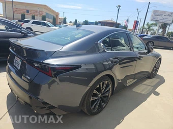 2024 Lexus IS 300 F SPORT Design - miniatura 4