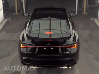 2024 Lexus IS 300 – miniatura 5