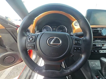 2024 Lexus IS 300 – miniatura 10