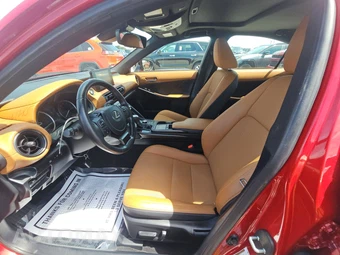2024 Lexus IS 300 – miniatura 7