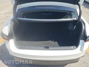 2024 Lexus IS 300 - miniatura 16