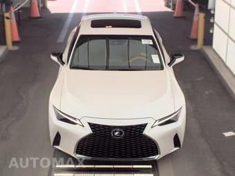2024 Lexus IS 300 - miniatura 2
