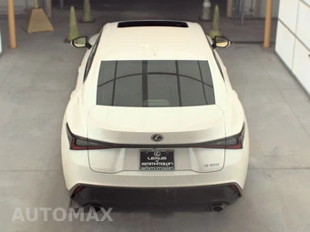 2024 Lexus IS 300 – miniatura 5
