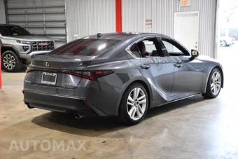 2024 Lexus IS 300 - miniatura 4