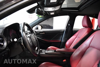 2024 Lexus IS 300 - miniatura 7