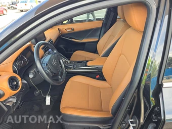 2024 Lexus IS 300 – miniatura 7