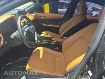 2024 Lexus IS 300 – miniatura 6