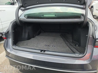 2024 Lexus IS 300 – miniatura 16