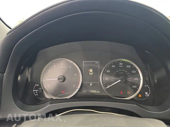 2024 Lexus IS 300 – miniatura 12