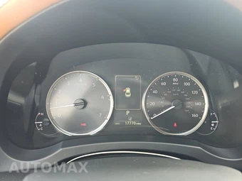2024 Lexus IS 350 F SPORT Design - miniatura 12
