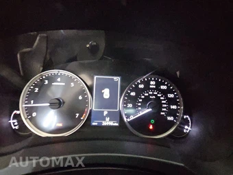 2024 Lexus IS 350 F SPORT Design - miniatura 12