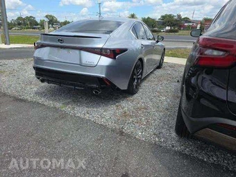 2024 Lexus IS 350 F SPORT - miniatura 3
