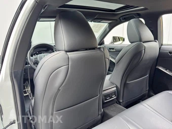 2024 Lexus IS 350 F SPORT - miniatura 36