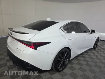 2024 Lexus IS 350 F SPORT - miniatura 4