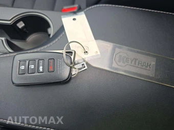 2024 Lexus IS 350 F SPORT - miniatura 8