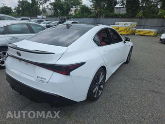 2024 Lexus IS 350 F SPORT - miniatura 3